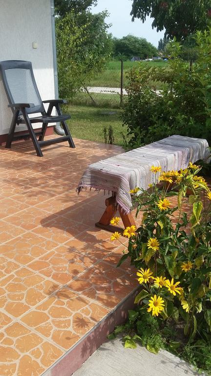 Cserkei Nyaralo Cserkeszolo Ngoại thất bức ảnh